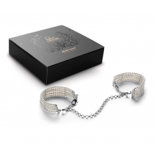 EKSKLUZYWNE PERŁOWE KAJDANKI DLA WYRAFINOWANYCH