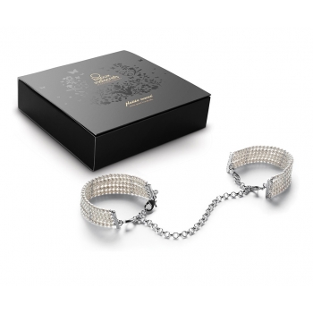 EKSKLUZYWNE PERŁOWE KAJDANKI DLA WYRAFINOWANYCH